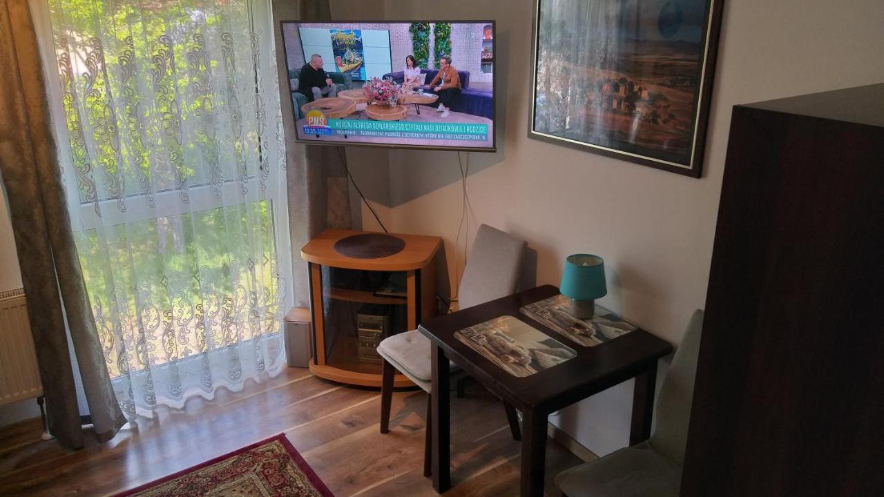 Pokoje Sobie Na Wyspie Gdansk Bagian luar foto