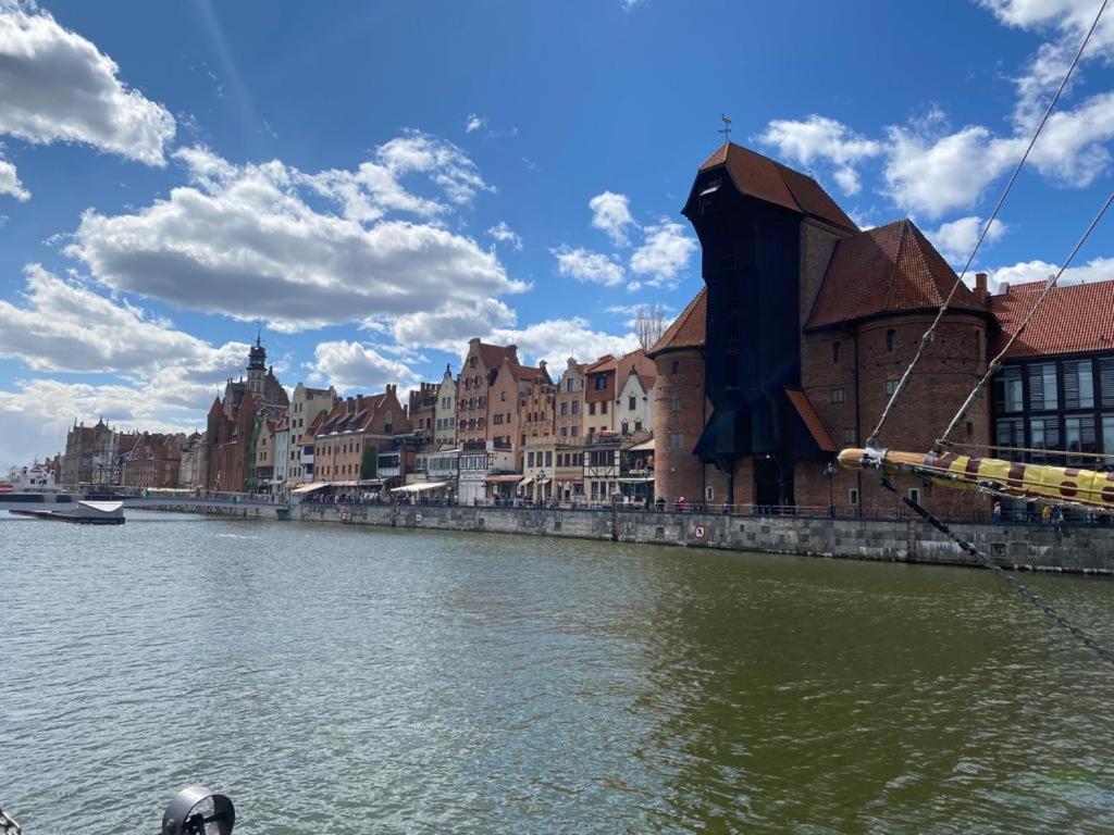 Pokoje Sobie Na Wyspie Gdansk Bagian luar foto